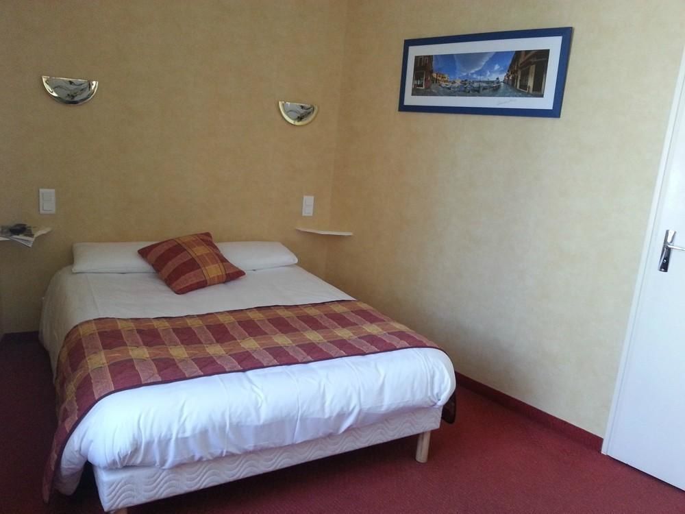 Hotel Du Chateau Vitré Eksteriør billede