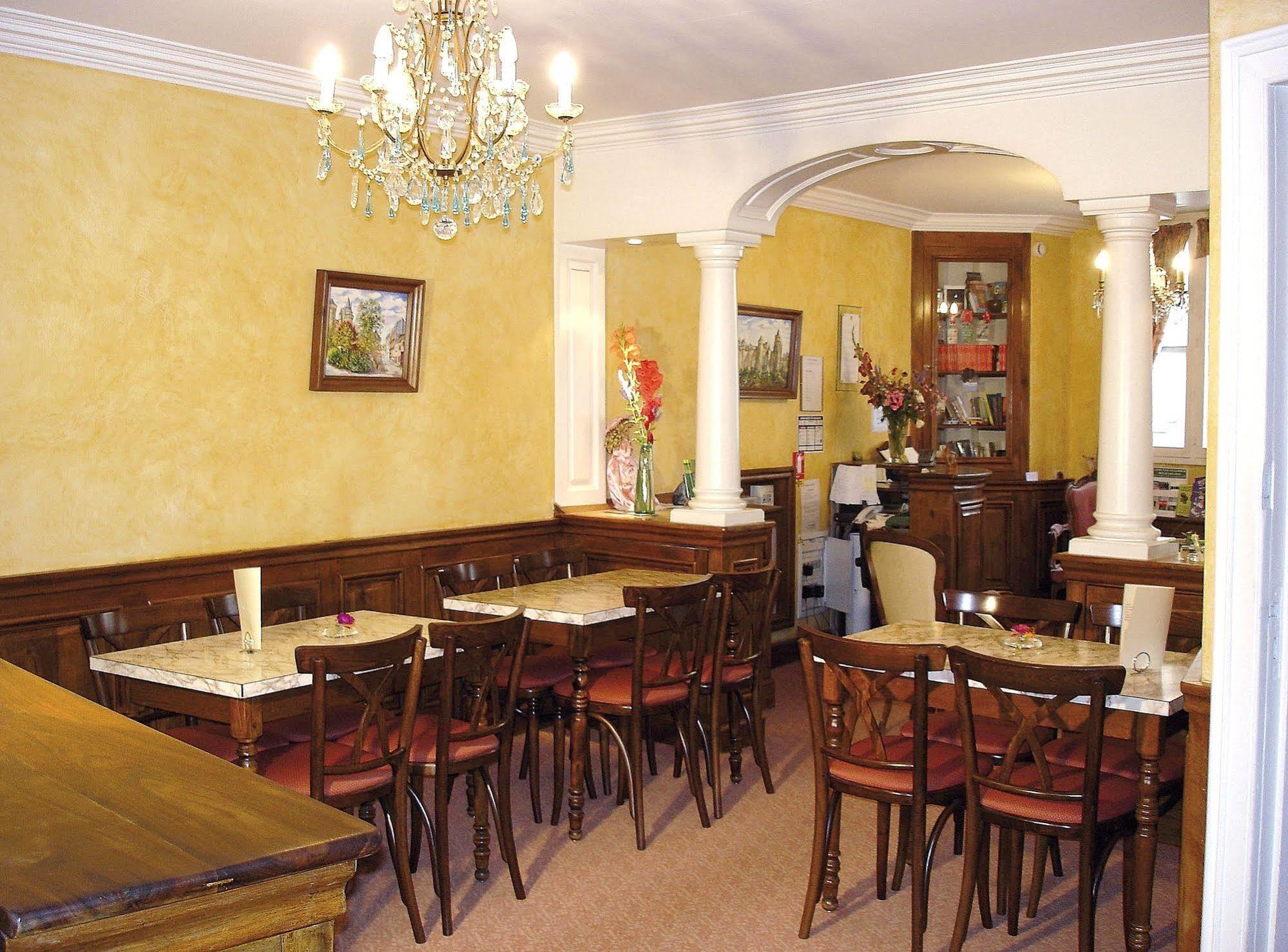 Hotel Du Chateau Vitré Eksteriør billede